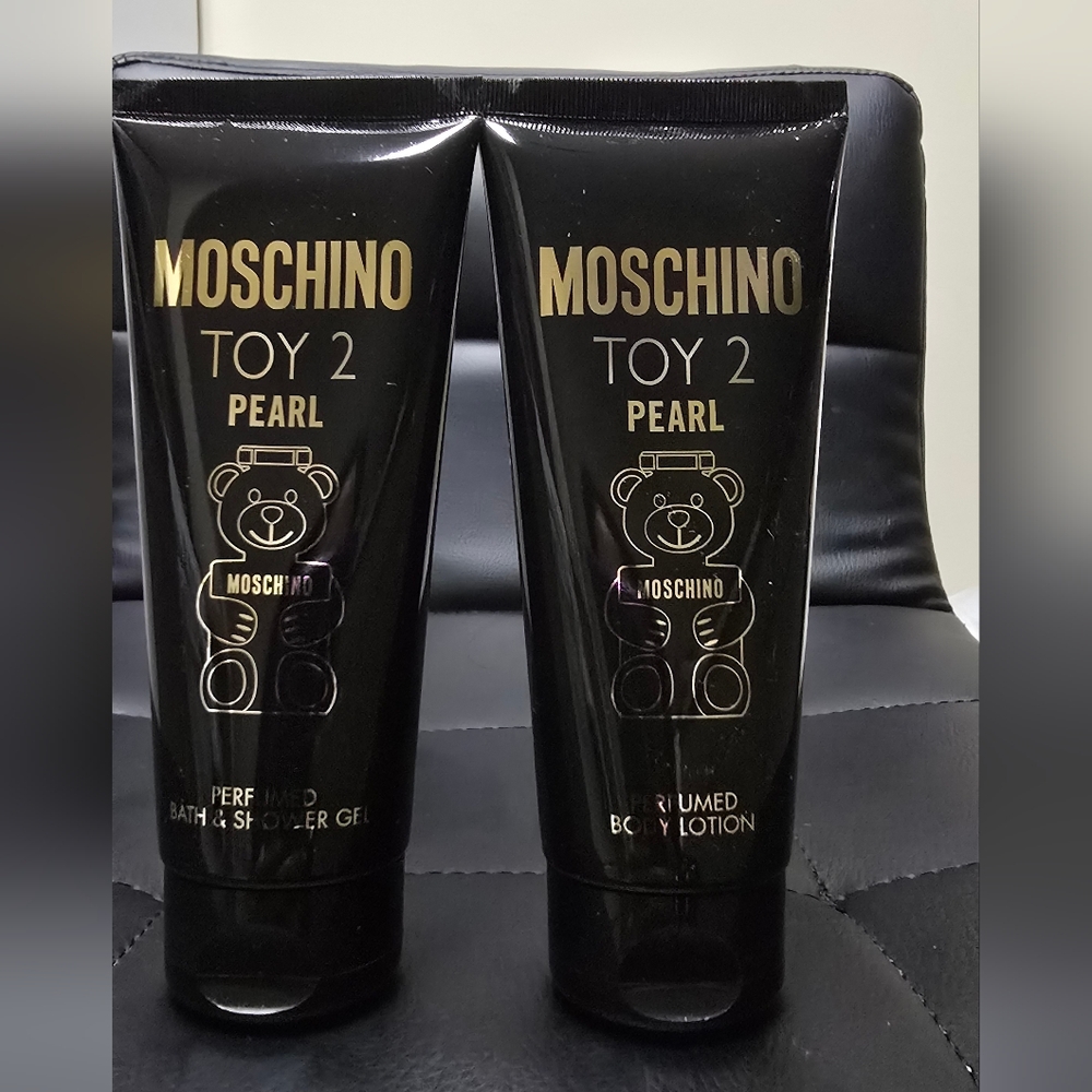 NEW BUNDLE Unisex Moschino Toy Boy 2